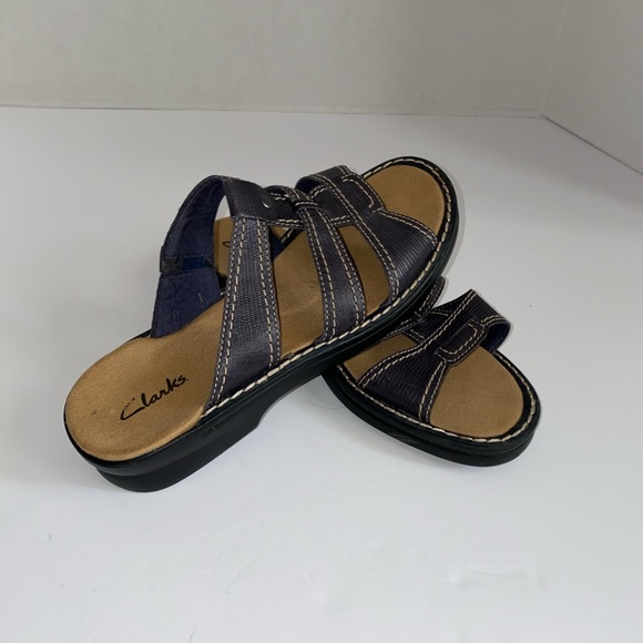 CLARKS SANDALS - Picture 3 of 4